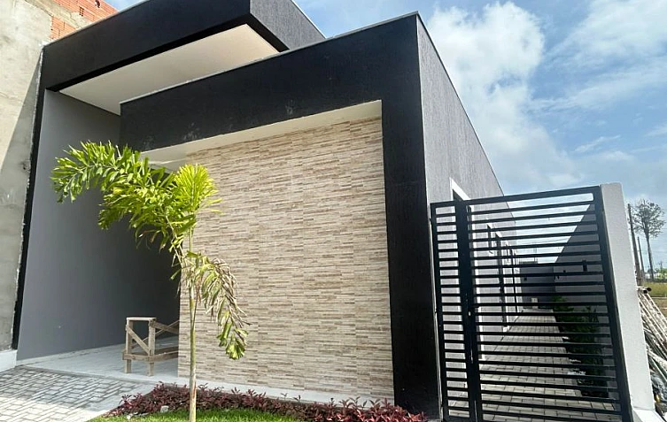 CASA NO CONDOM�NIO BOUGAINVILLE GARDEN