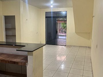 Casa com 2 su�tes no conjunto Pedro Teixeira